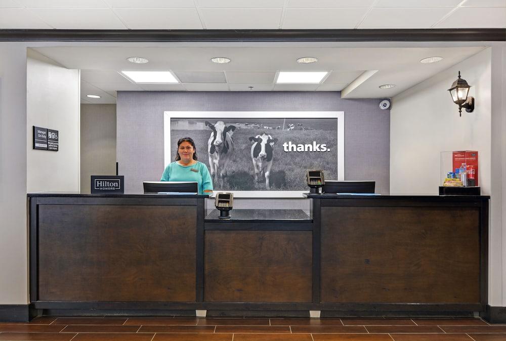 Hampton Inn Overland Park Esterno foto