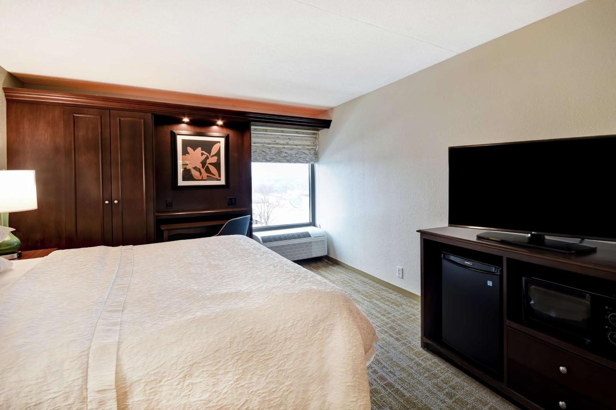 Hampton Inn Overland Park Esterno foto